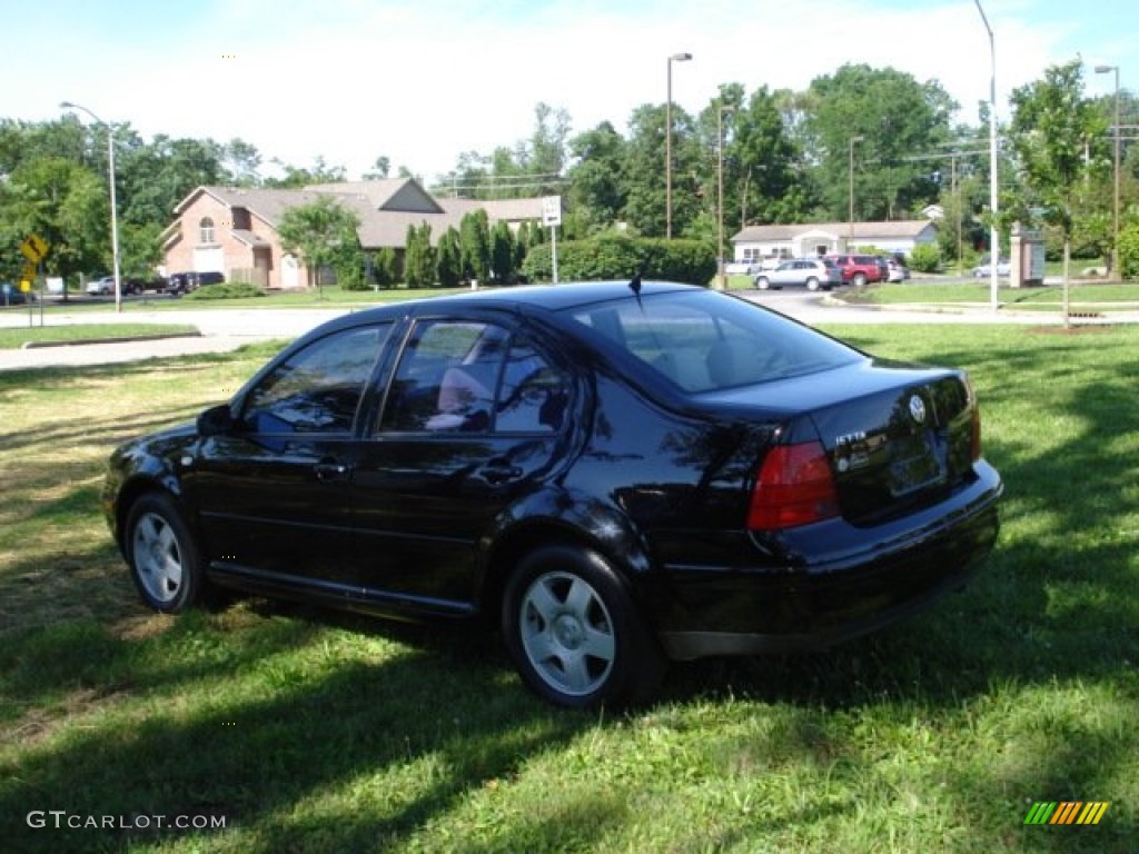 2001 Jetta GLS Sedan - Black / Beige photo #2