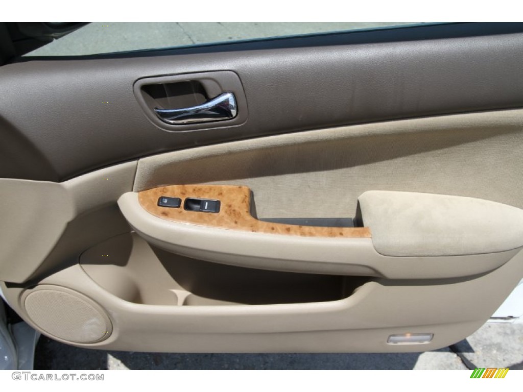 2004 Accord EX Sedan - Taffeta White / Ivory photo #7