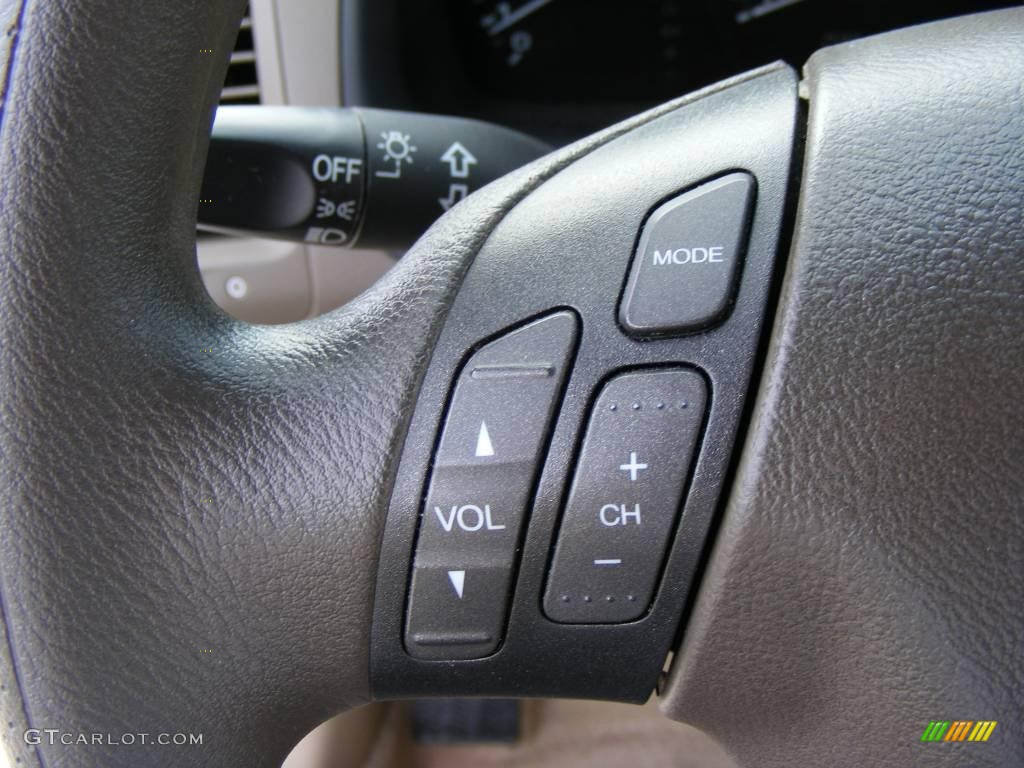 2007 Accord SE Sedan - Taffeta White / Ivory photo #39