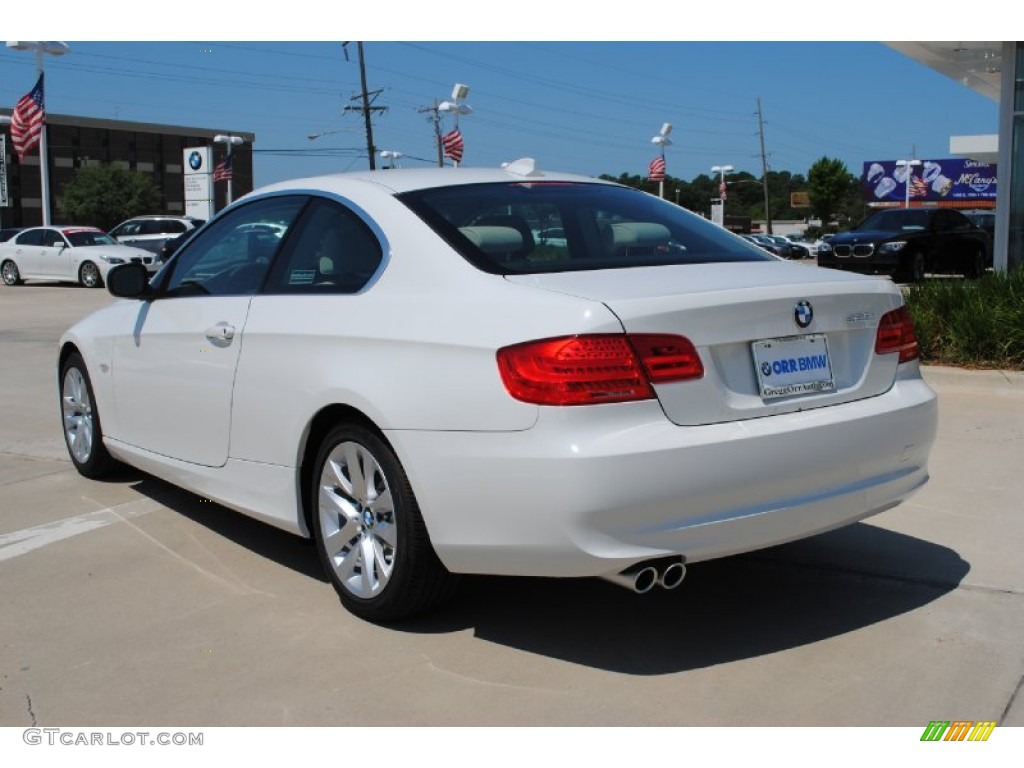 2011 3 Series 328i Coupe - Alpine White / Oyster/Black Dakota Leather photo #6