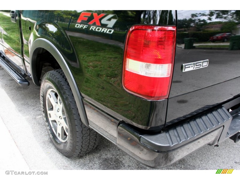 2004 F150 FX4 SuperCrew 4x4 - Black / Black photo #21