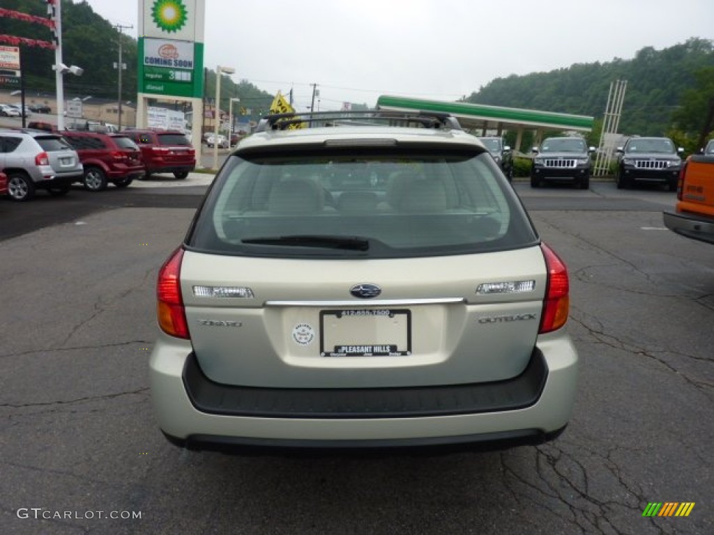 2007 Outback 2.5i Limited Wagon - Champagne Gold Opal / Taupe Leather photo #4