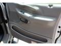 Silver Metallic - Expedition XLT 4x4 Photo No. 28