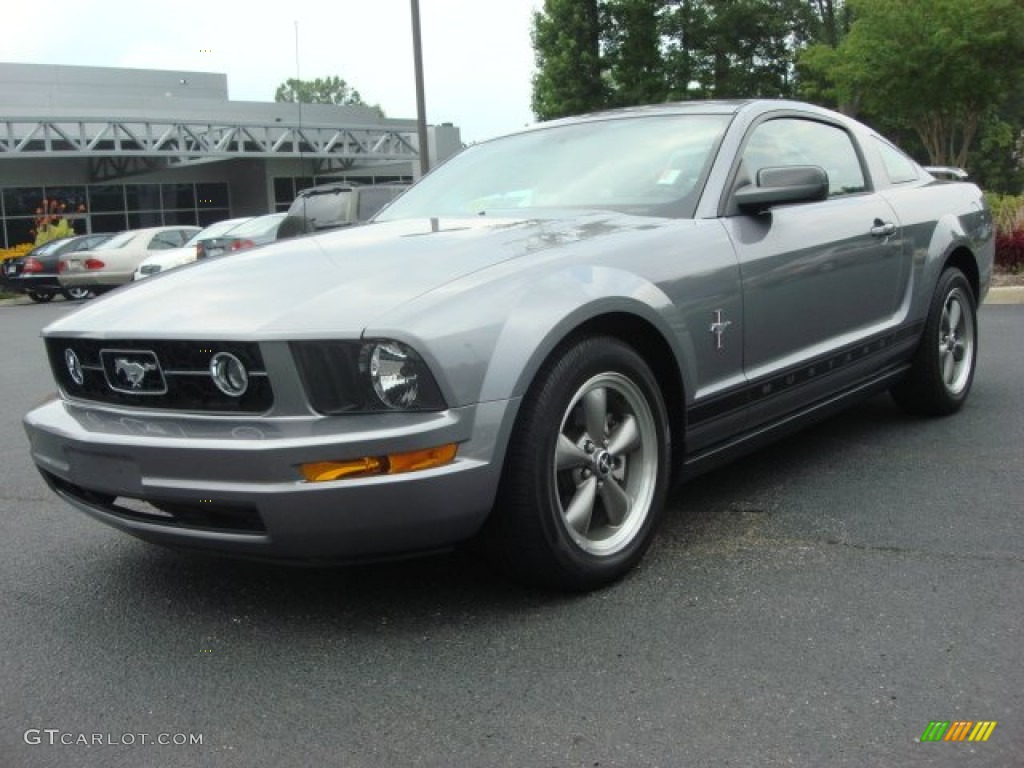 2006 Mustang V6 Premium Coupe - Tungsten Grey Metallic / Dark Charcoal photo #1