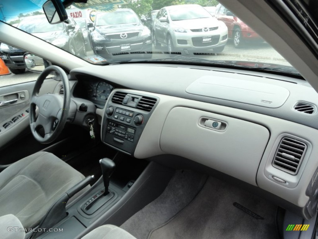 2000 Honda Accord LX V6 Sedan Quartz Dashboard Photo #51070988