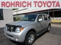 Silver Lightning Metallic - Pathfinder SE 4x4 Photo No. 11