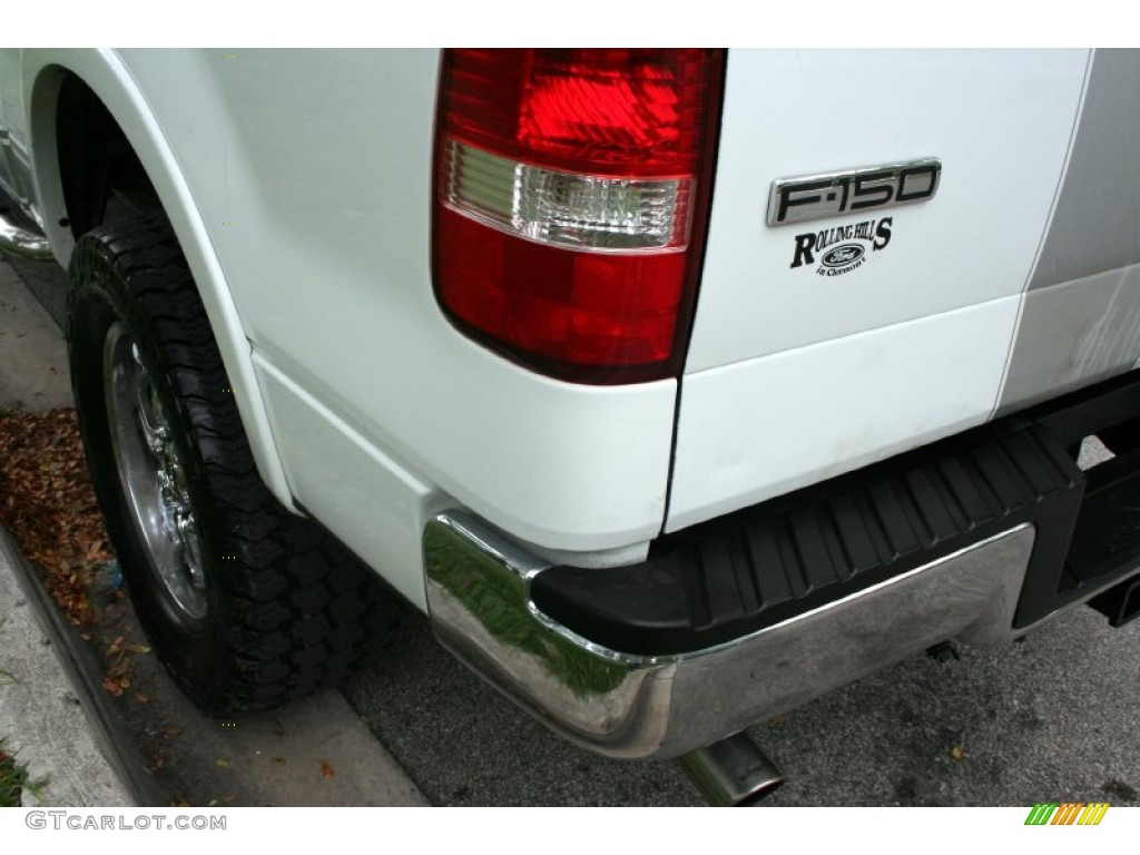 2005 F150 Lariat SuperCrew 4x4 - Oxford White / Black photo #21