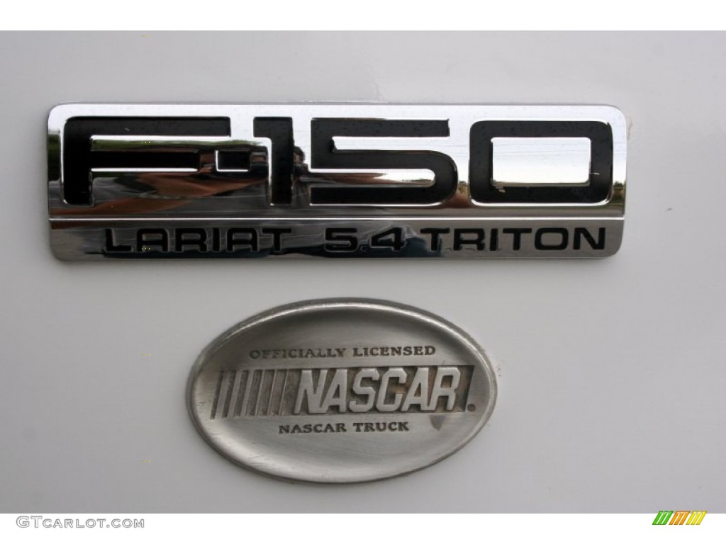 2005 F150 Lariat SuperCrew 4x4 - Oxford White / Black photo #29