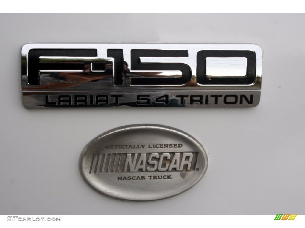 2005 F150 Lariat SuperCrew 4x4 - Oxford White / Black photo #30