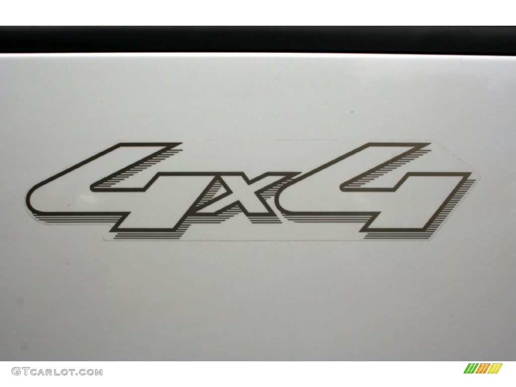 2005 F150 Lariat SuperCrew 4x4 - Oxford White / Black photo #105
