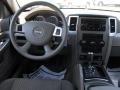 Light Graystone Pearl - Grand Cherokee Laredo Photo No. 17