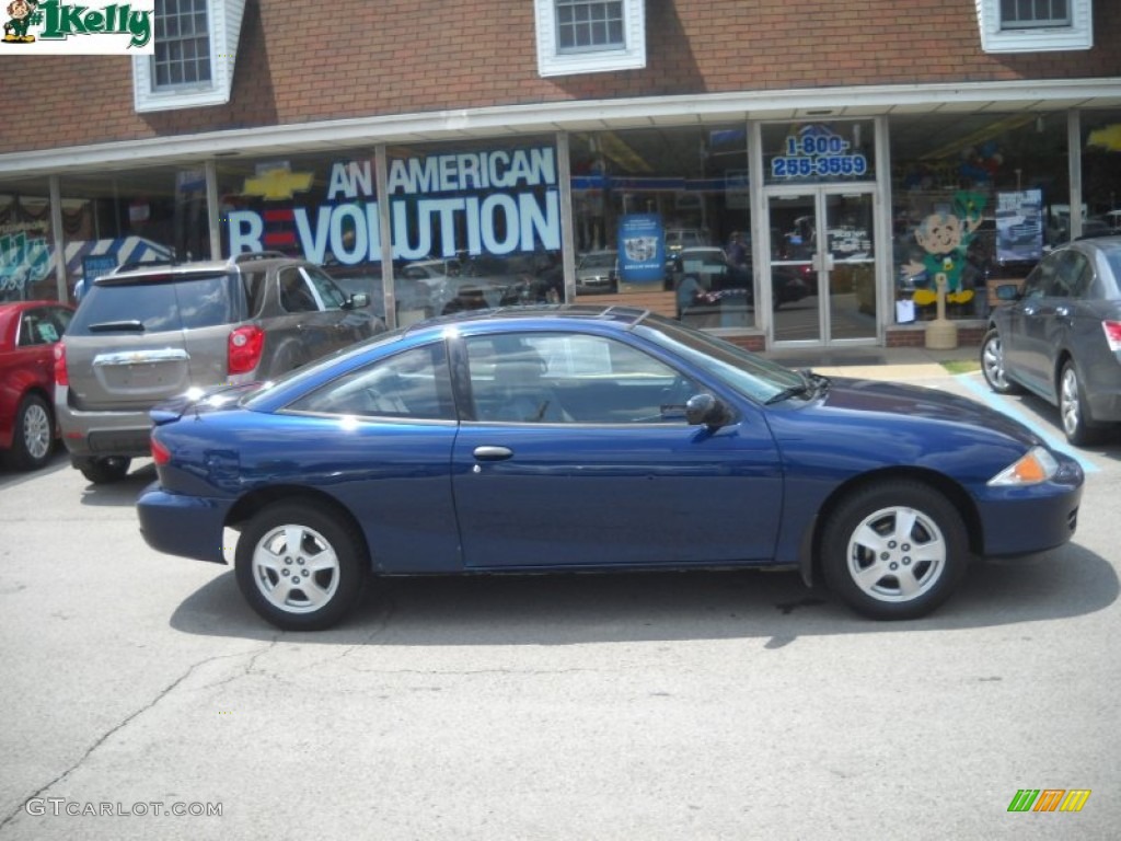 2002 Cavalier LS Coupe - Indigo Blue Metallic / Graphite photo #2