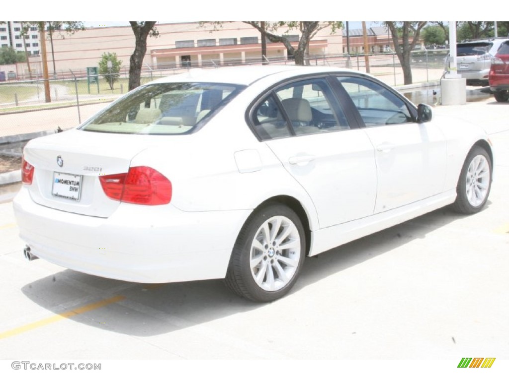 2011 3 Series 328i Sedan - Alpine White / Beige Dakota Leather photo #3