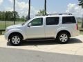 Silver Lightning Metallic - Pathfinder LE 4x4 Photo No. 8