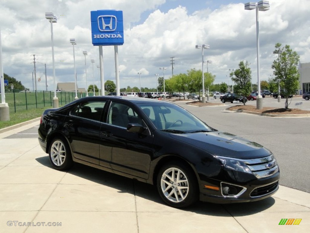 2010 Fusion SEL V6 - Tuxedo Black Metallic / Medium Light Stone photo #2