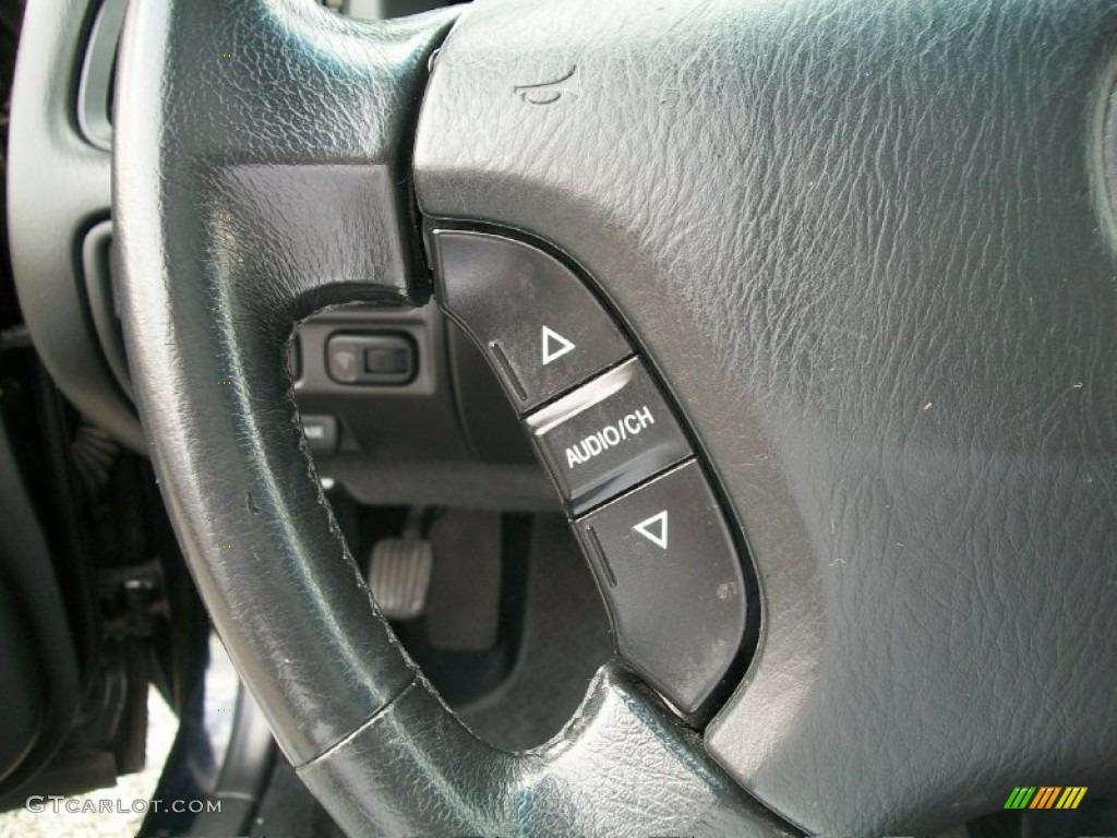 2000 Acura RL 3.5 Sedan Controls Photo #51081503