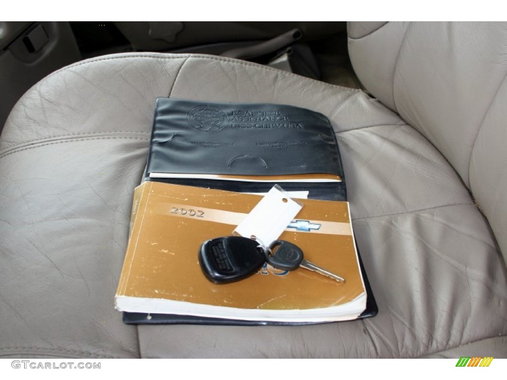 2002 Chevrolet Astro LT AWD Books/Manuals Photo #51083030
