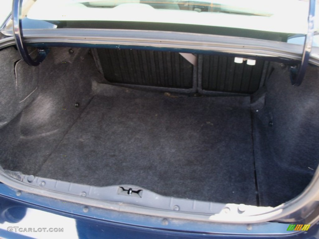 2005 Malibu Sedan - Dark Blue Metallic / Gray photo #9
