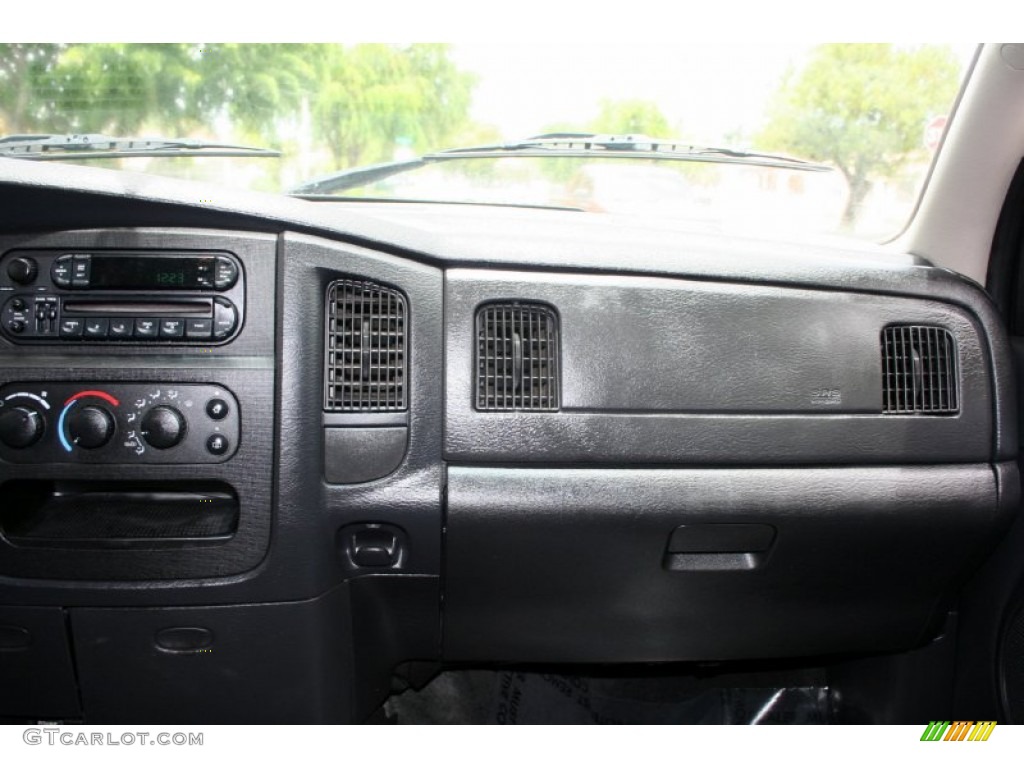2002 Ram 1500 SLT Quad Cab 4x4 - Graphite Metallic / Dark Slate Gray photo #62