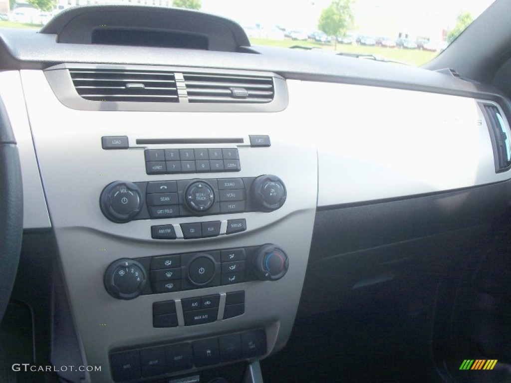 2011 Focus SES Sedan - Blue Flame Metallic / Charcoal Black photo #15