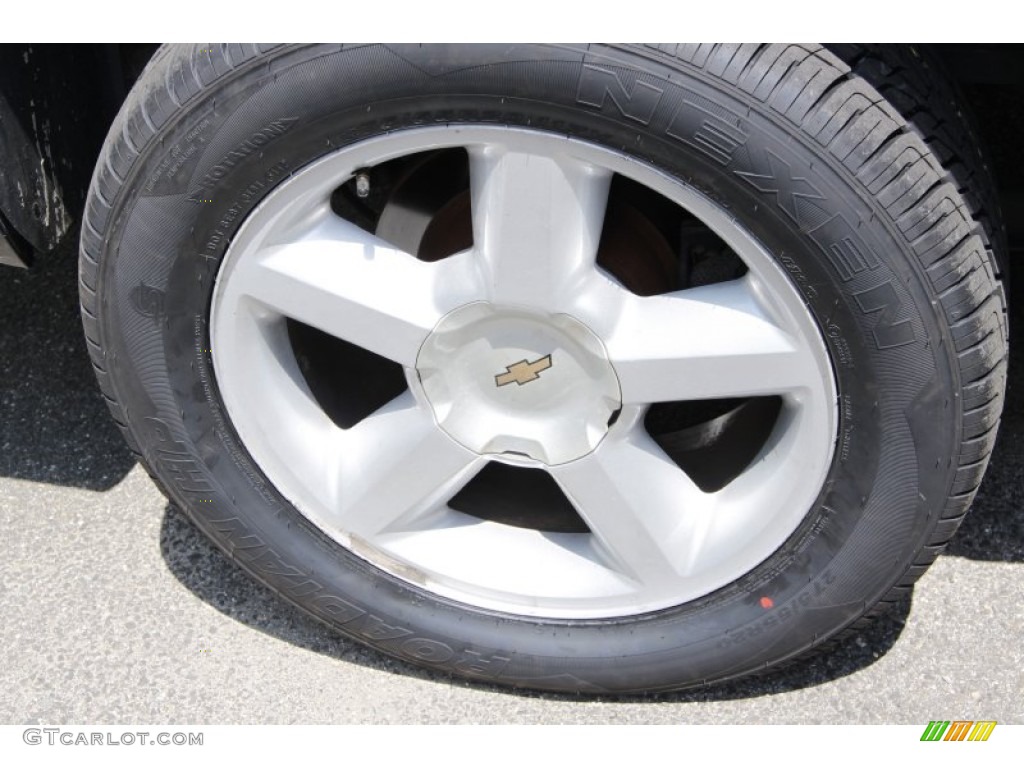2008 Chevrolet Suburban 1500 LT 4x4 Wheel Photo #51087389