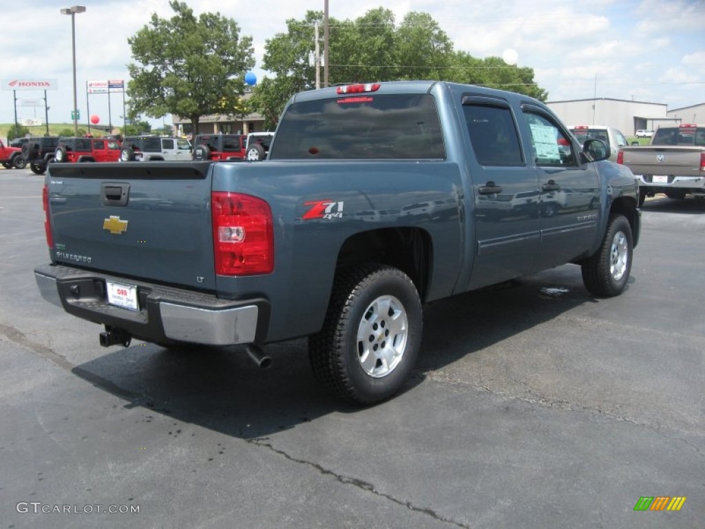 2011 Silverado 1500 LT Crew Cab 4x4 - Blue Granite Metallic / Light Titanium/Ebony photo #4