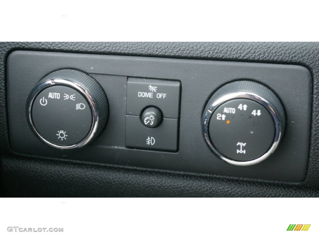 2008 Chevrolet Tahoe LT 4x4 Controls Photo #51088040