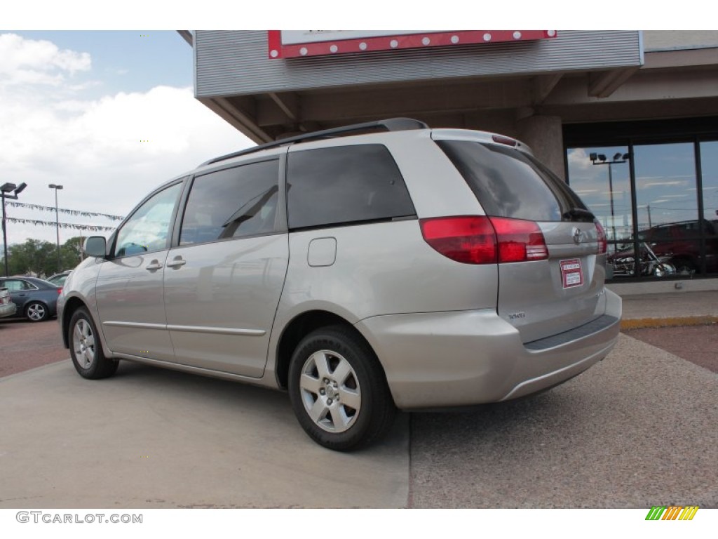 2004 Sienna XLE - Silver Shadow Pearl / Stone Gray photo #4