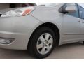 2004 Silver Shadow Pearl Toyota Sienna XLE  photo #23