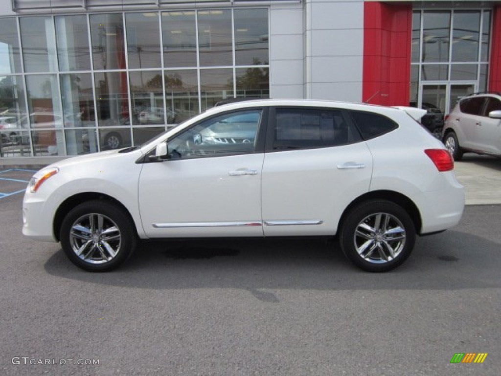 2011 Rogue S AWD Krom Edition - Pearl White / Black photo #2