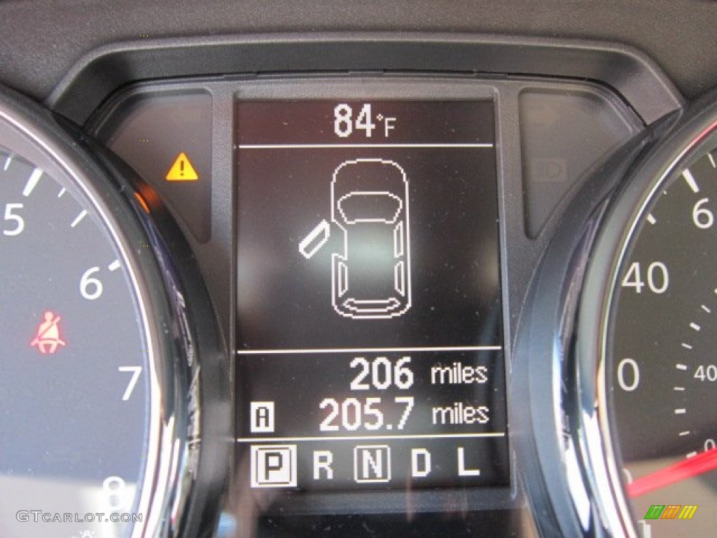 2011 Rogue S AWD Krom Edition - Pearl White / Black photo #20