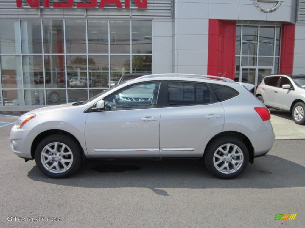 2011 Rogue SL AWD - Silver Ice Metallic / Black photo #2
