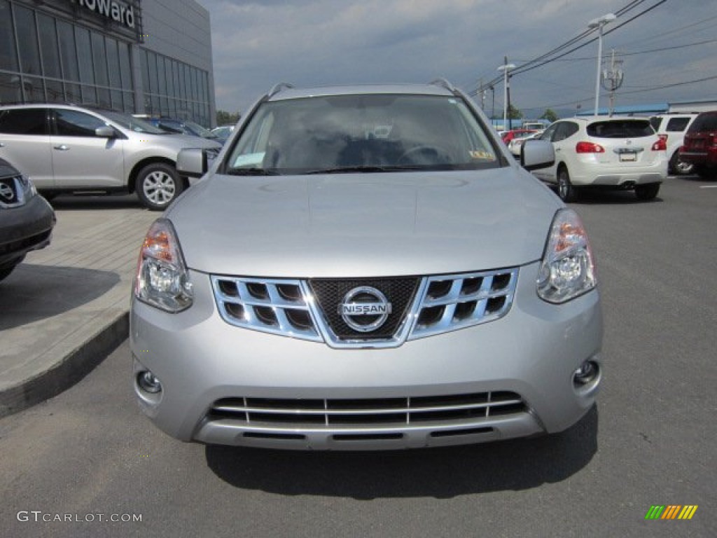 2011 Rogue SL AWD - Silver Ice Metallic / Black photo #12