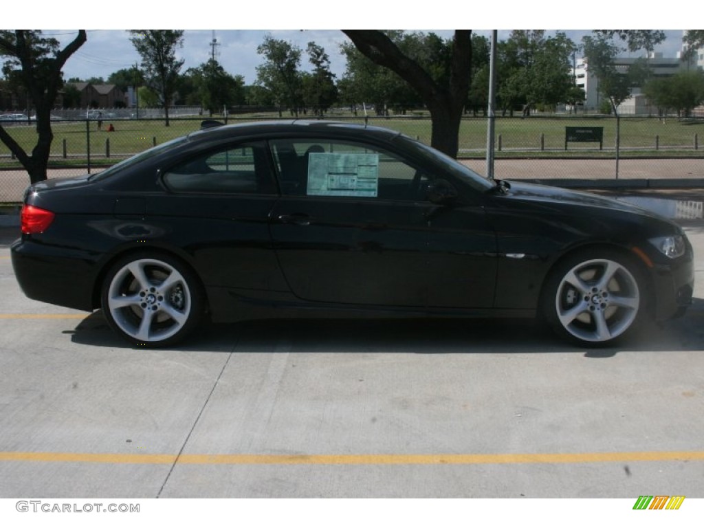 2011 3 Series 335i Coupe - Black Sapphire Metallic / Black photo #4