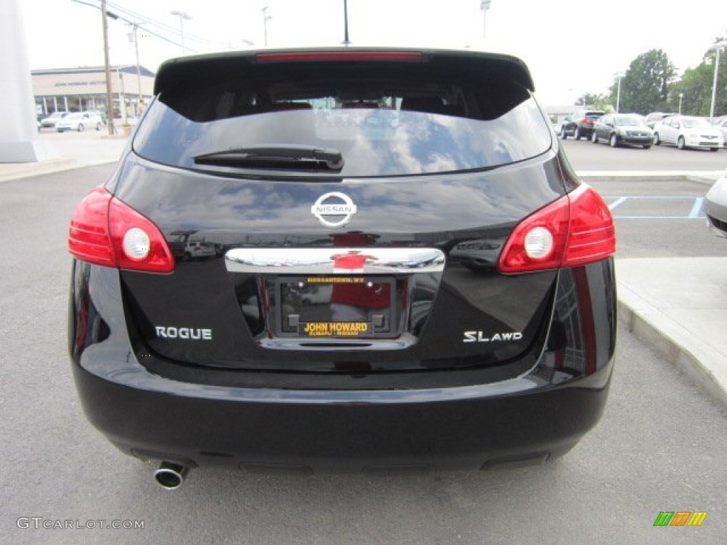 2011 Rogue SL AWD - Wicked Black / Black photo #9