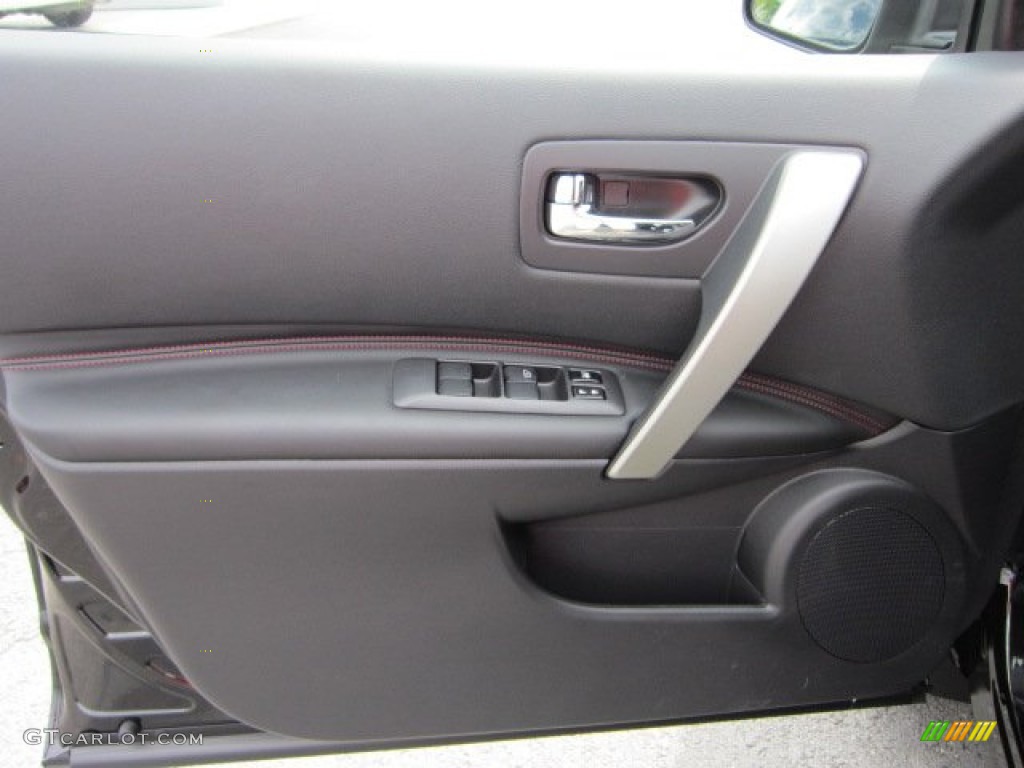 2011 Rogue SL AWD - Wicked Black / Black photo #15
