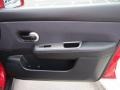 Red Alert - Versa 1.8 SL Hatchback Photo No. 17
