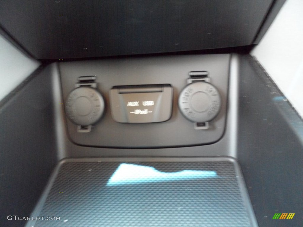 2011 Sonata Limited 2.0T - Midnight Black / Camel photo #33