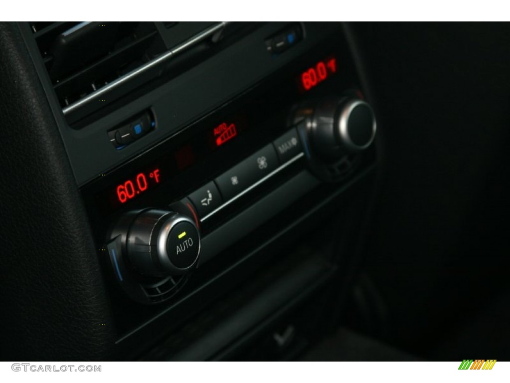 2012 7 Series 740i Sedan - Mineral White Metallic / Black photo #17