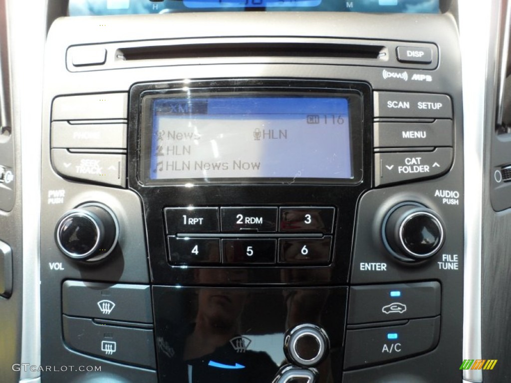2012 Hyundai Sonata SE Controls Photo #51094940