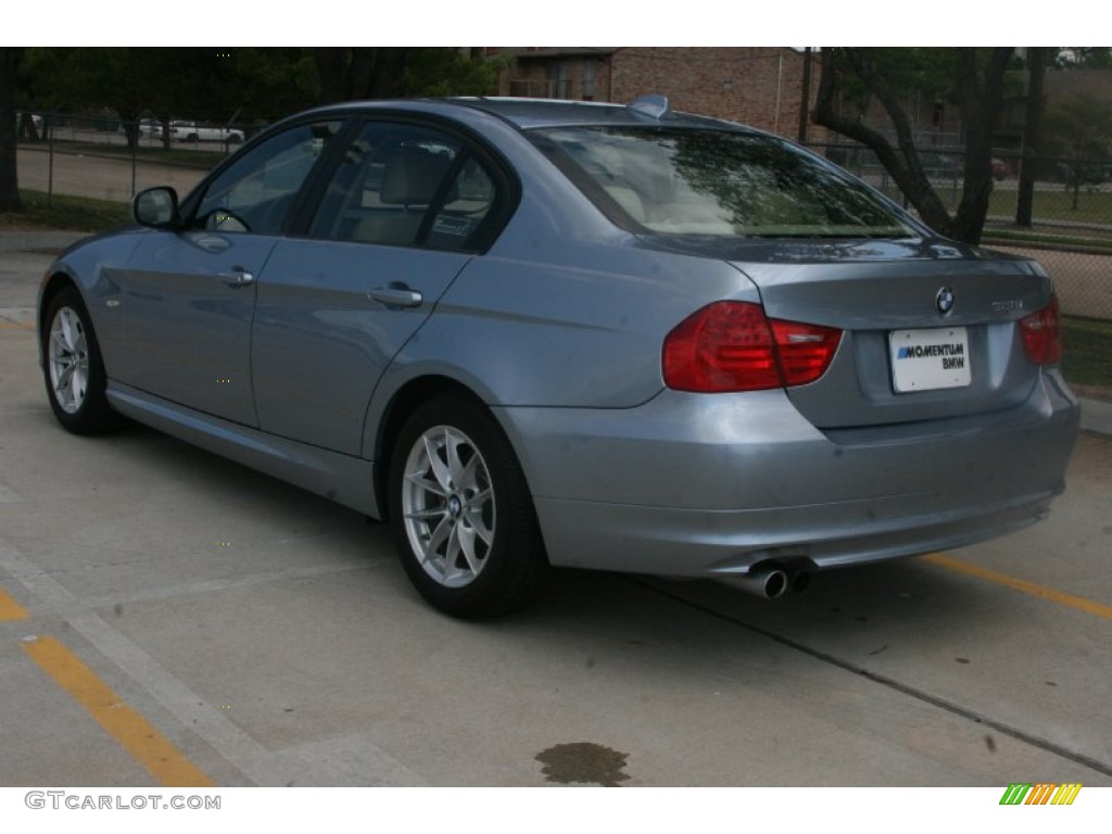 2010 3 Series 328i Sedan - Blue Water Metallic / Beige photo #2