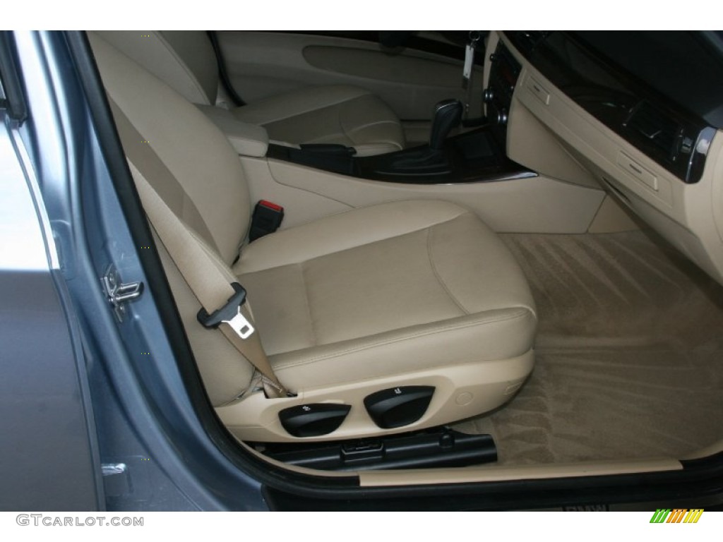 2010 3 Series 328i Sedan - Blue Water Metallic / Beige photo #25