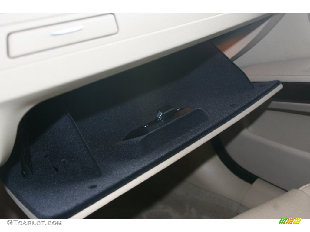2010 3 Series 328i Sedan - Blue Water Metallic / Beige photo #28