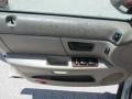 2004 Gold Ash Metallic Ford Taurus SEL Sedan  photo #14