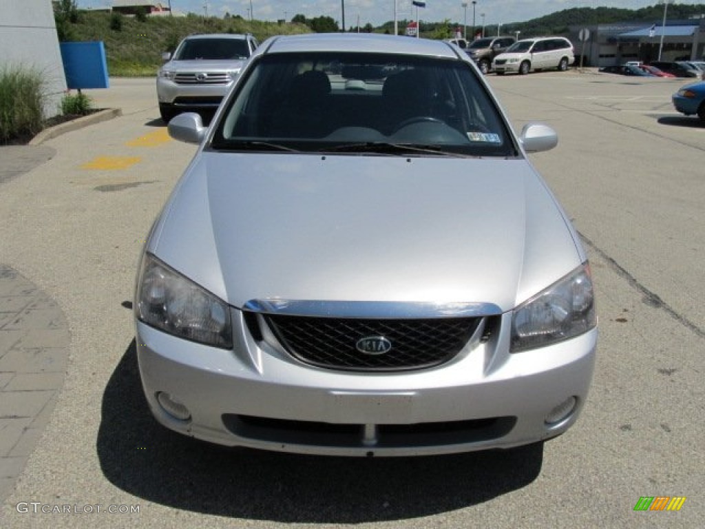 2005 Spectra 5 Wagon - Clear Silver / Gray photo #10