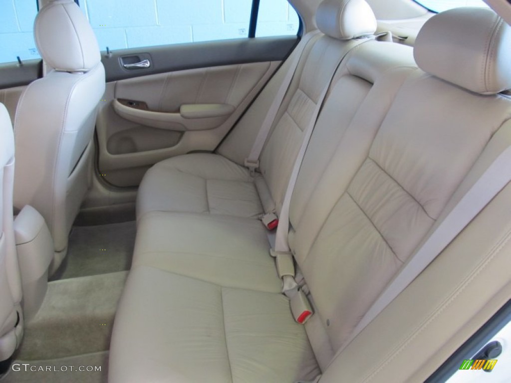 2007 Accord EX-L Sedan - Taffeta White / Ivory photo #8