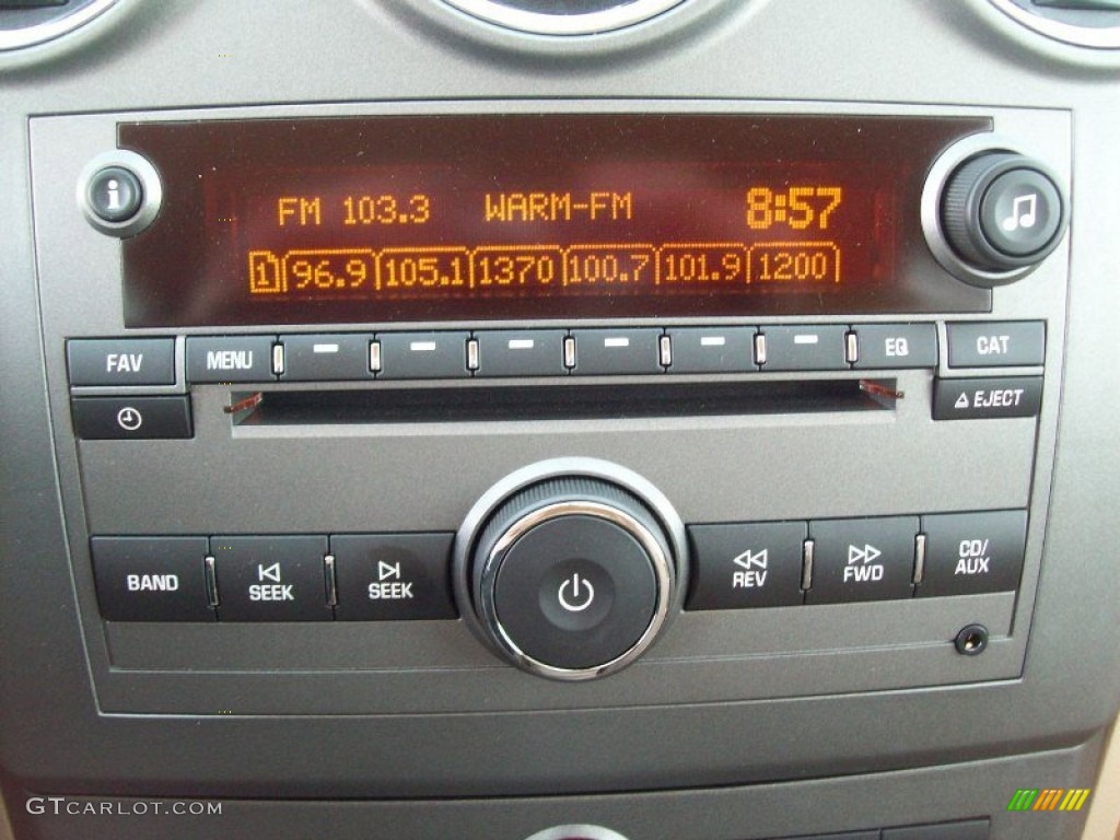2010 Saturn VUE XR V6 Controls Photo #51101369