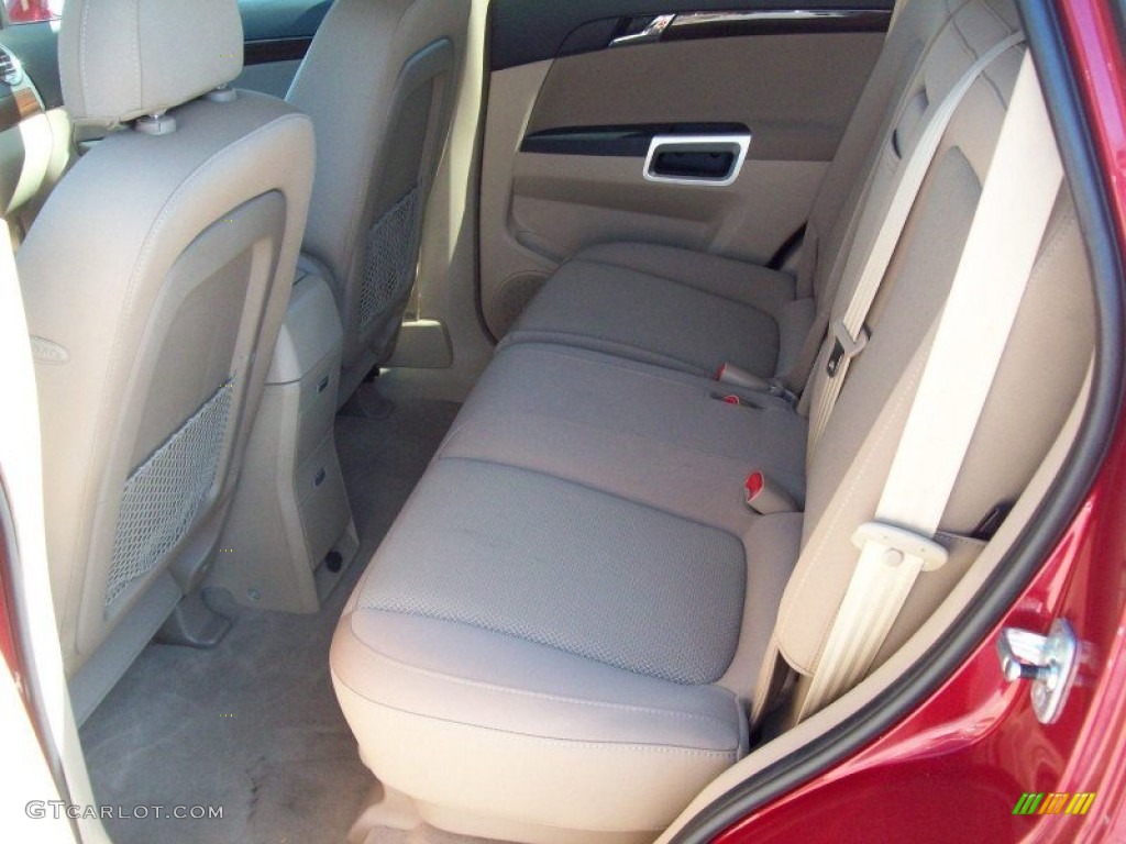 2010 VUE XR V6 - Crystal Red Tintcoat / Tan photo #20