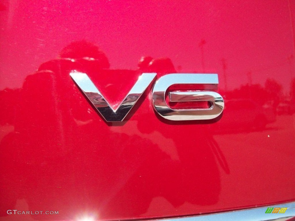 2010 VUE XR V6 - Crystal Red Tintcoat / Tan photo #28