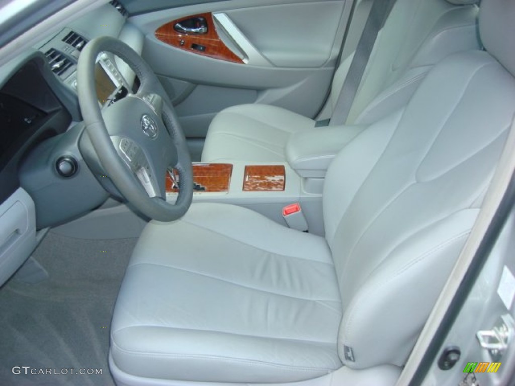 2010 Camry Hybrid - Classic Silver Metallic / Ash Gray photo #9